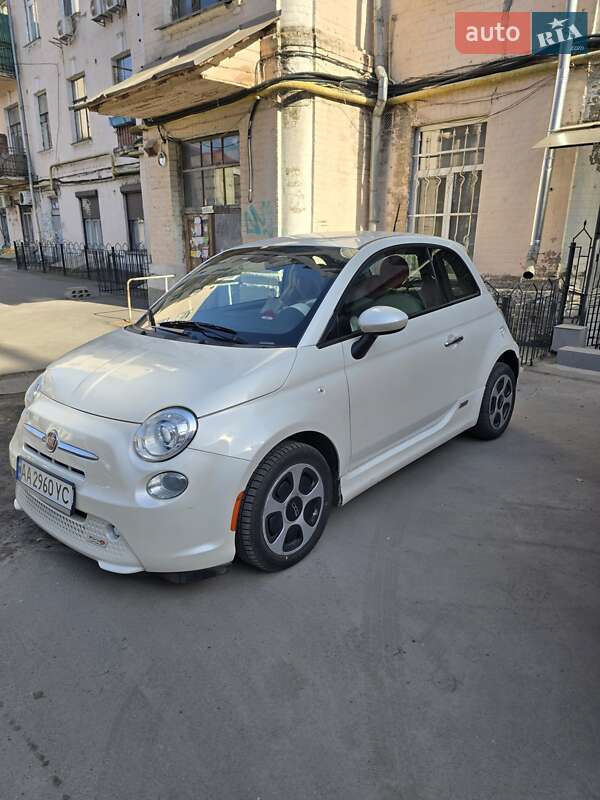 Fiat 500 (2015)