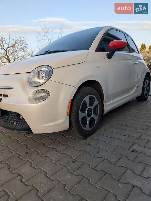 Fiat 500e (2015)