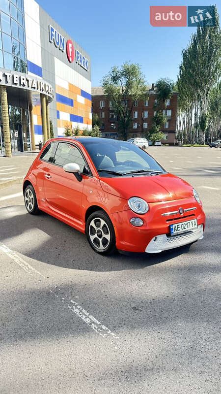 Fiat 500e (2015)
