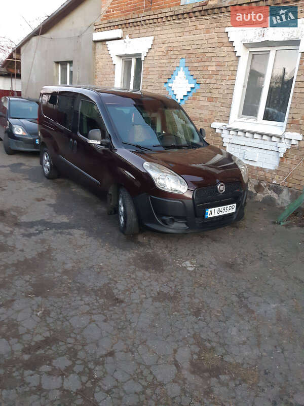 Fiat Doblo (2011)