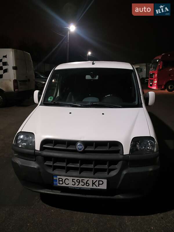 Fiat Doblo (2004)