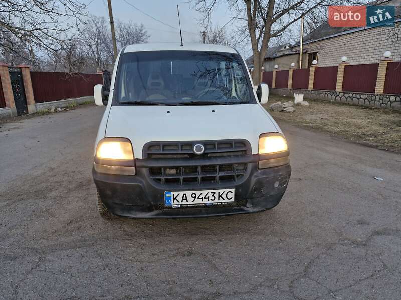 Fiat Doblo (2004)
