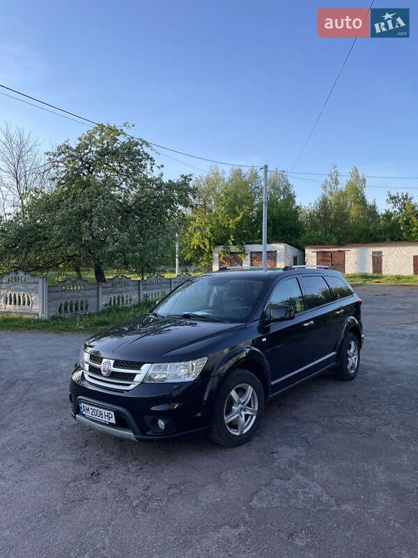 Fiat Freemont (2012)