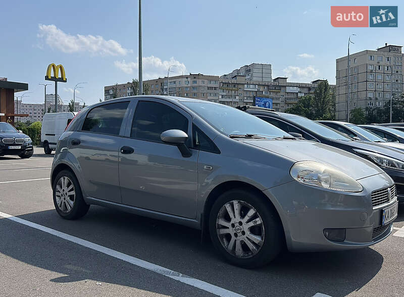 Fiat Grande punto (2011)