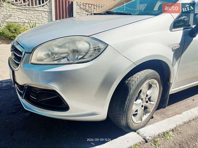 Fiat Linea (2013)