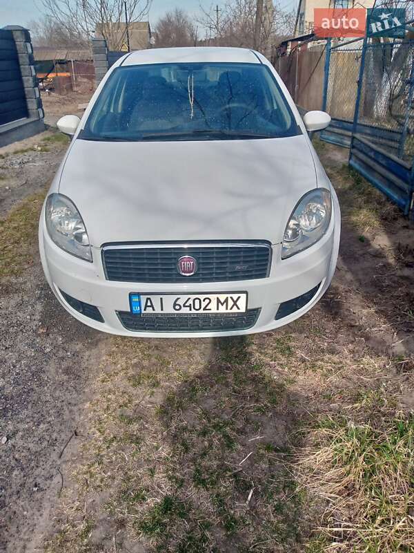 Fiat Linea (2009)