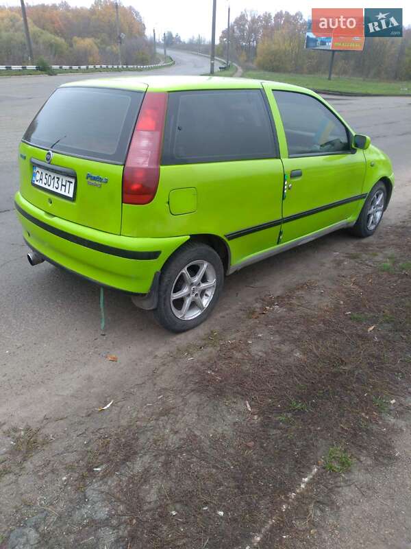 Fiat Punto (1995)