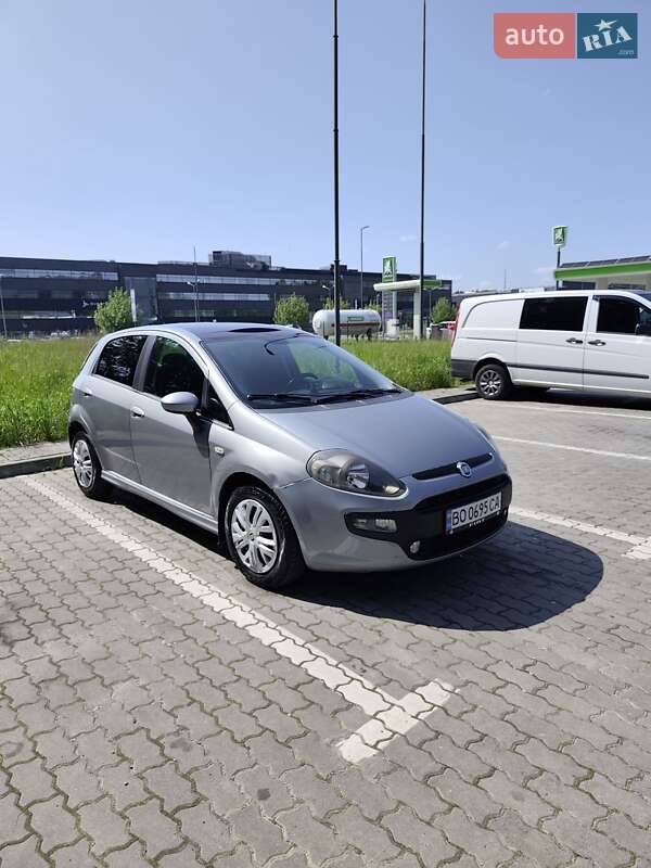 Fiat Punto (2011)