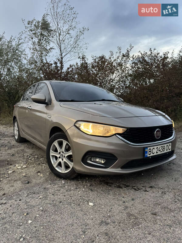 Fiat Tipo (2017)