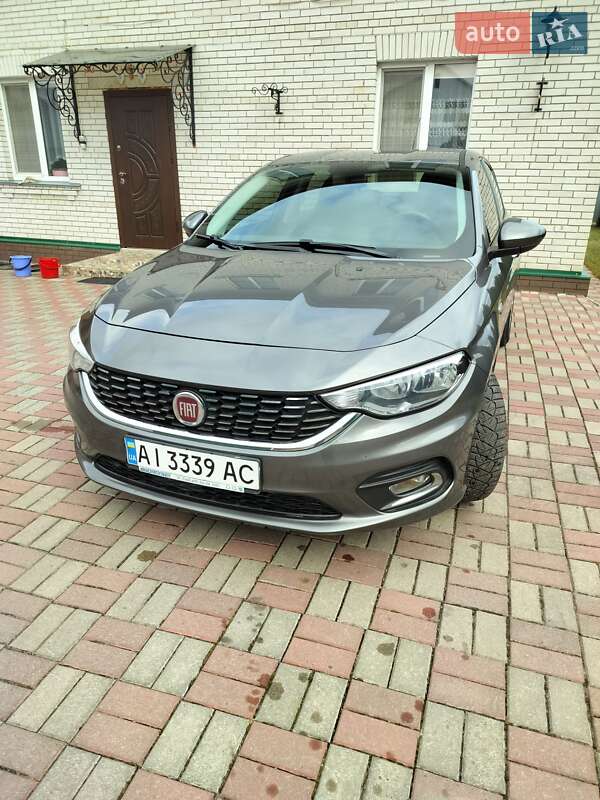 Fiat Tipo (2016)