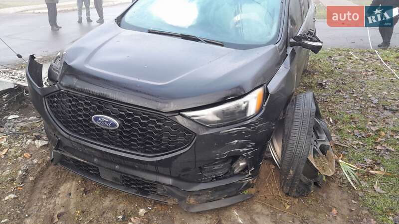 Ford Edge (2019)