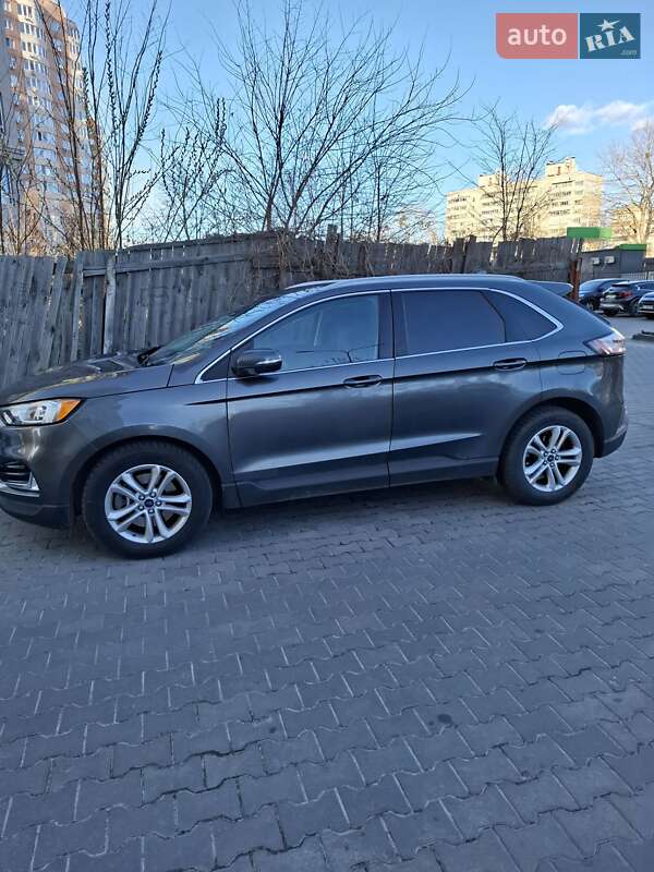 Ford Edge (2019)