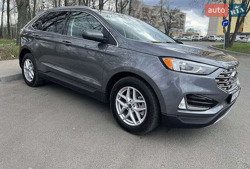 Ford Edge (2021)