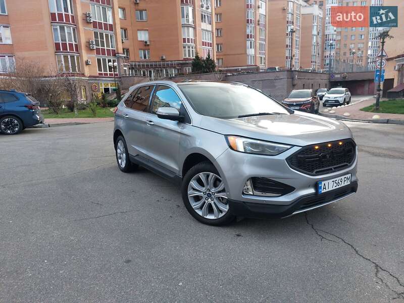 Ford Edge (2020)