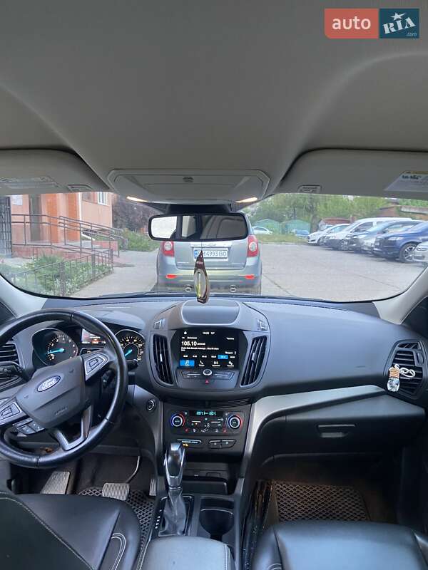 Ford Escape (2019)