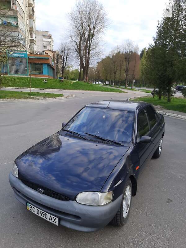 Ford Escort (1995)