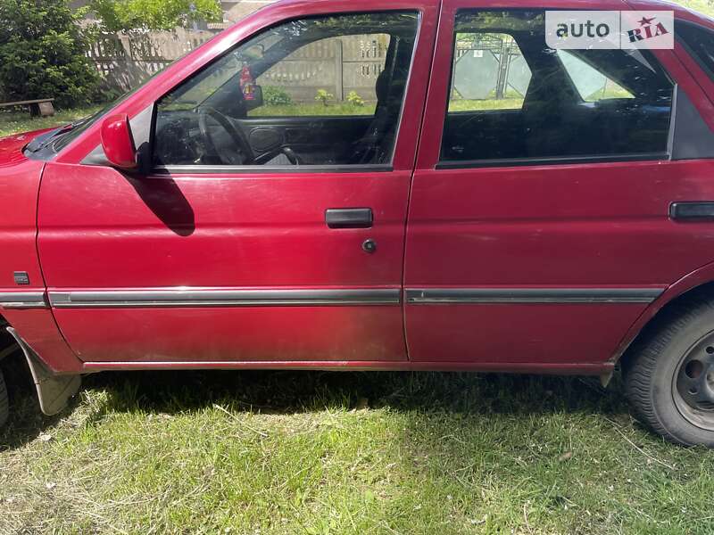 Ford Escort (1992)