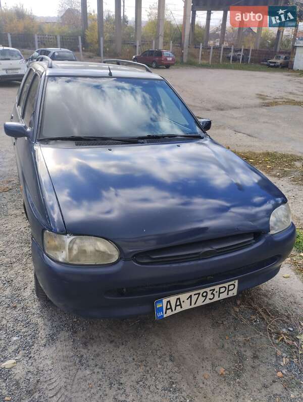 Ford Escort (1995)