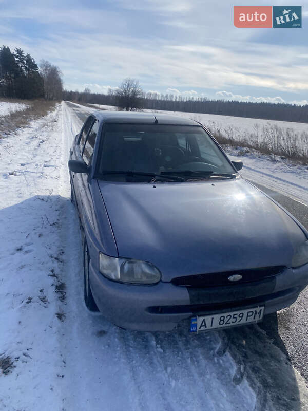 Ford Escort (1997)