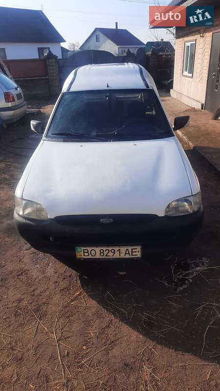 Ford Escort (1999)