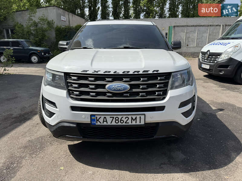 Ford Explorer (2017)