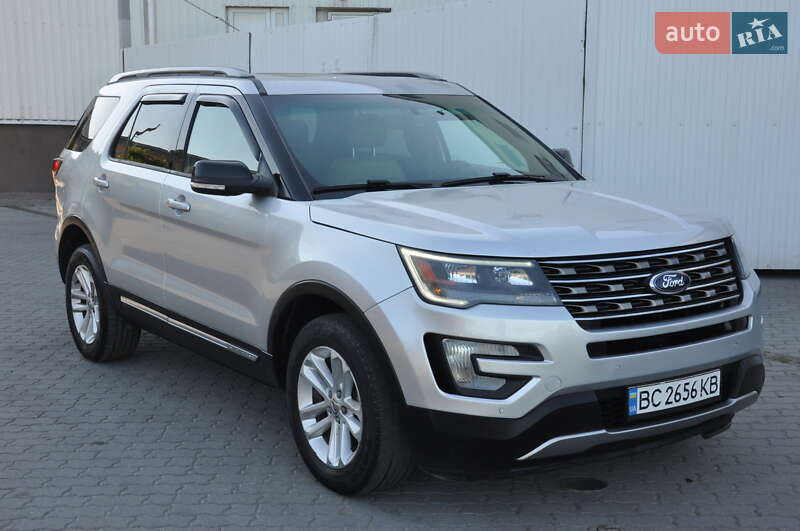 Ford Explorer (2015)
