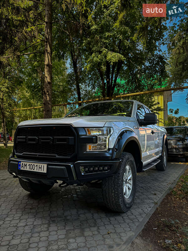 Ford F-150 (2016)