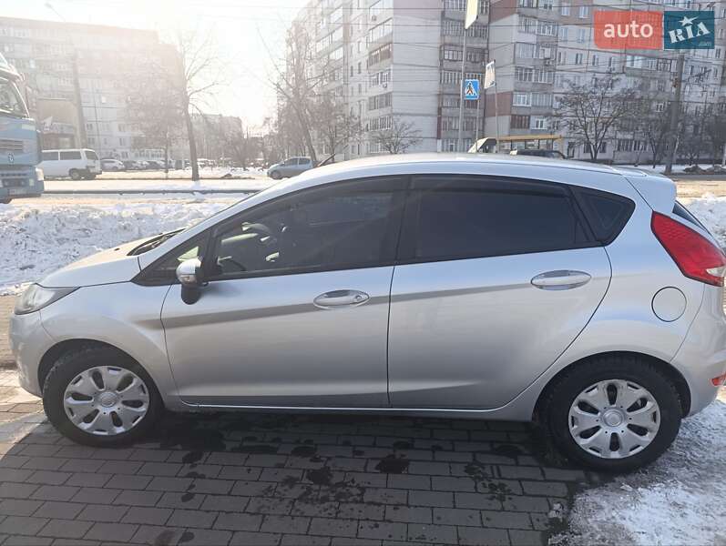 Ford Fiesta (2010)