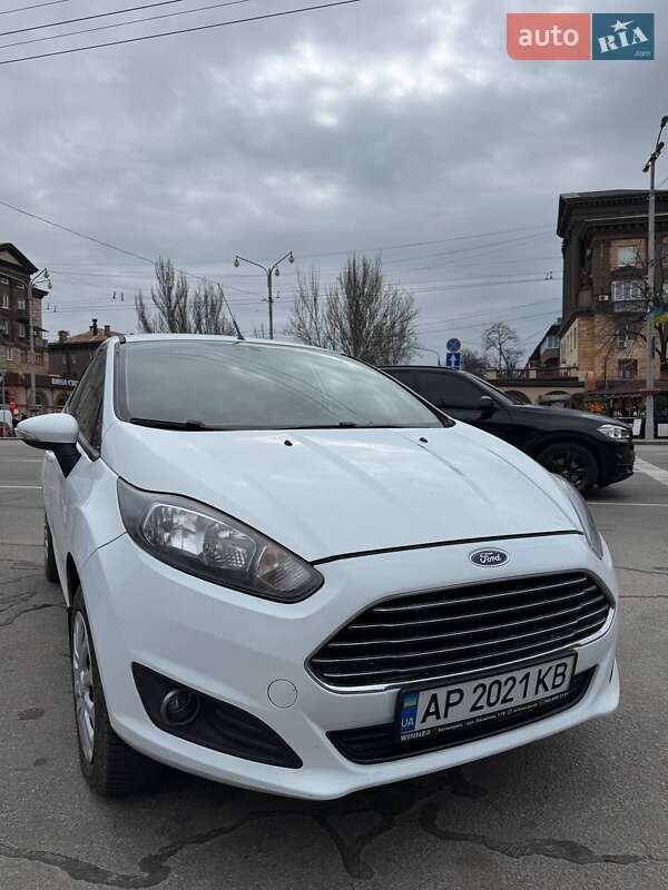 Ford Fiesta (2013)
