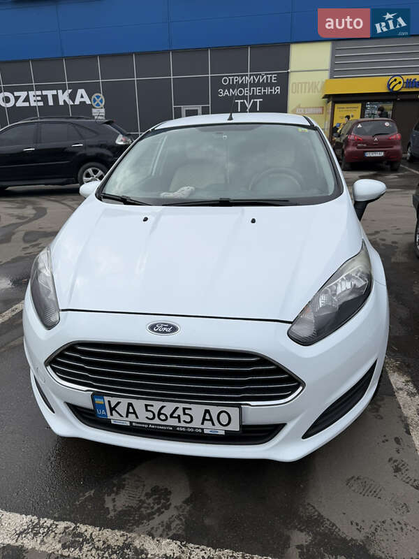 Ford Fiesta (2015)