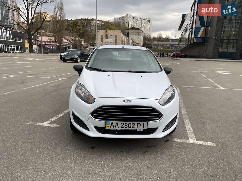 Ford Fiesta (2013)