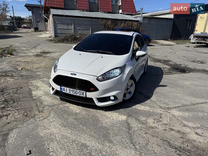 Ford Fiesta (2015)