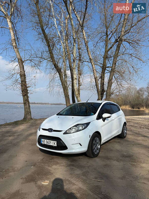 Ford Fiesta (2012)