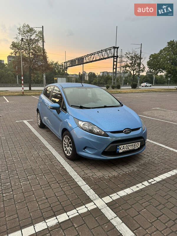 Ford Fiesta (2011)
