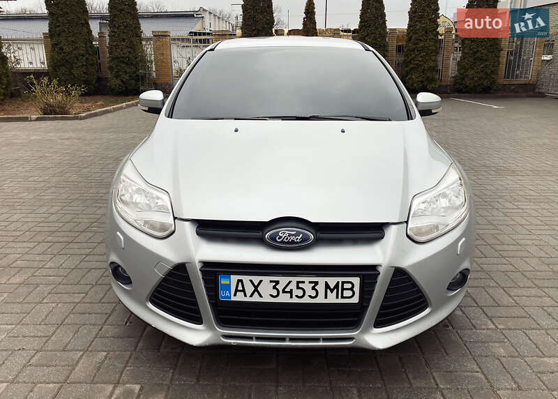Ford Focus (2011)