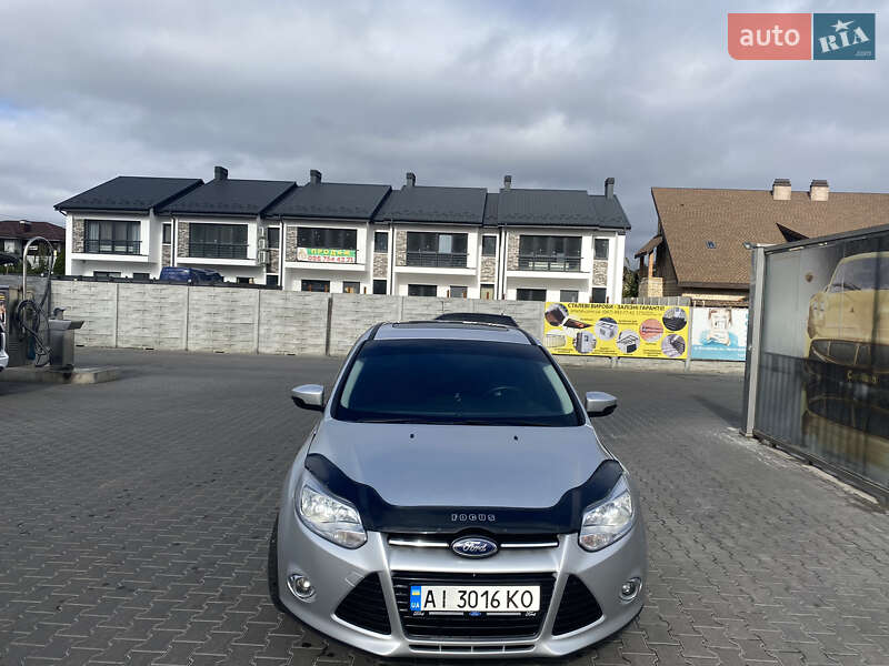 Ford Focus (2012)