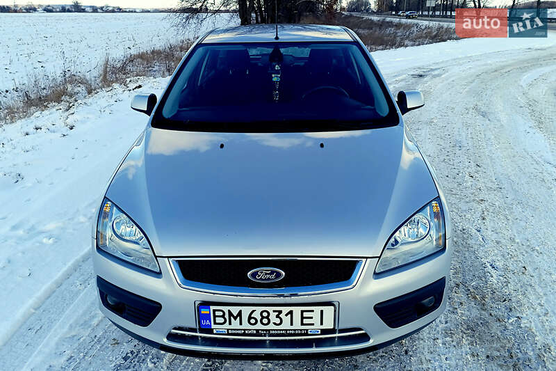 Ford Focus (2005)