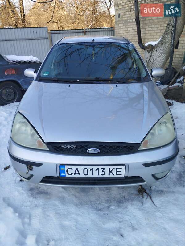 Ford Focus (2003)