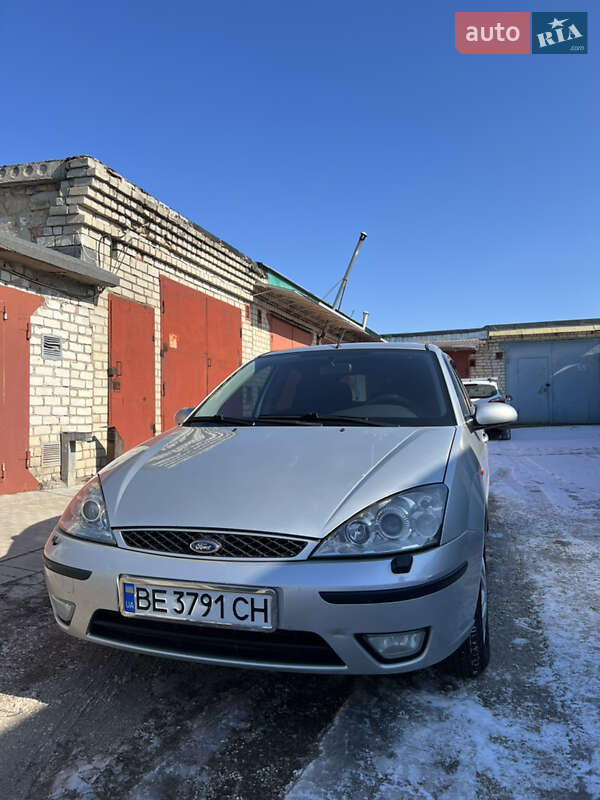 Ford Focus (2002)