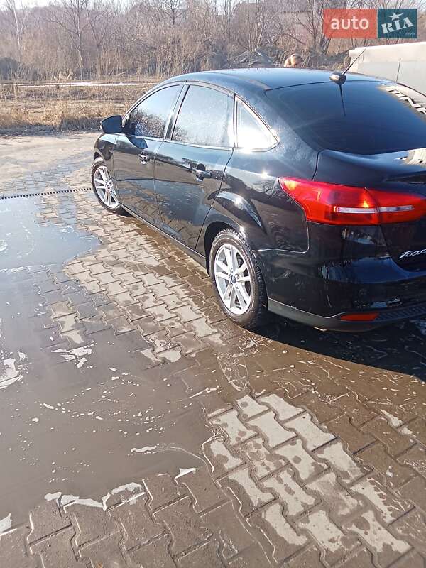 Ford Focus (2015)