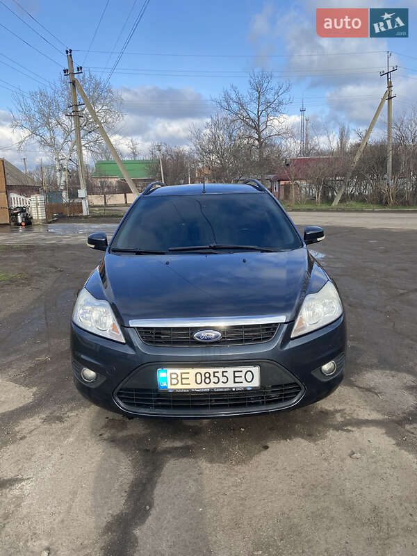 Ford Focus (2008)