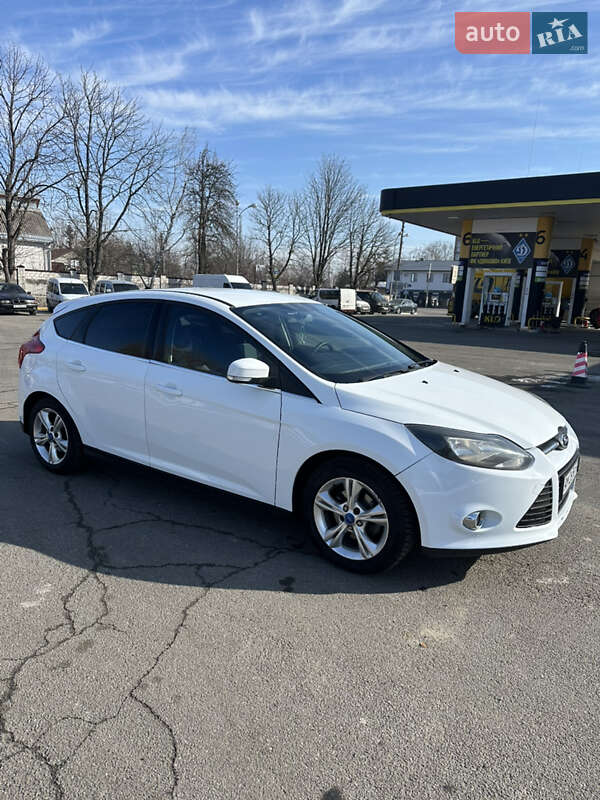 Ford Focus (2012)