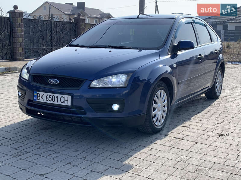 Ford Focus (2007)