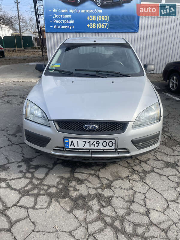 Ford Focus (2005)