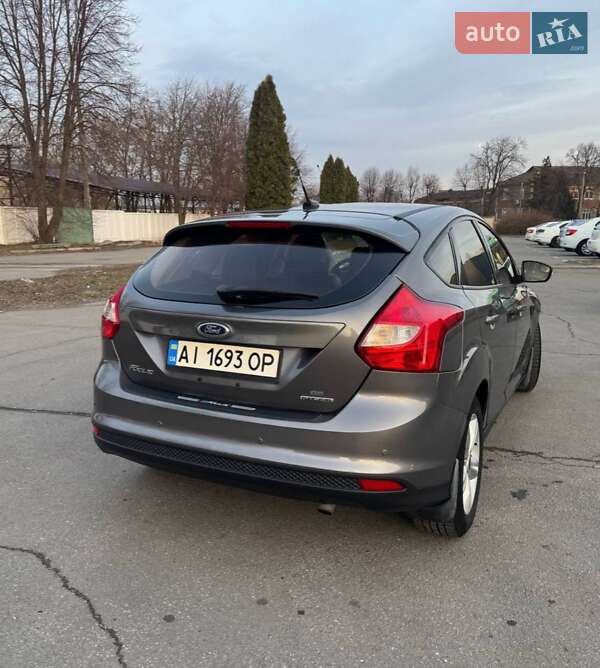Ford Focus (2014)