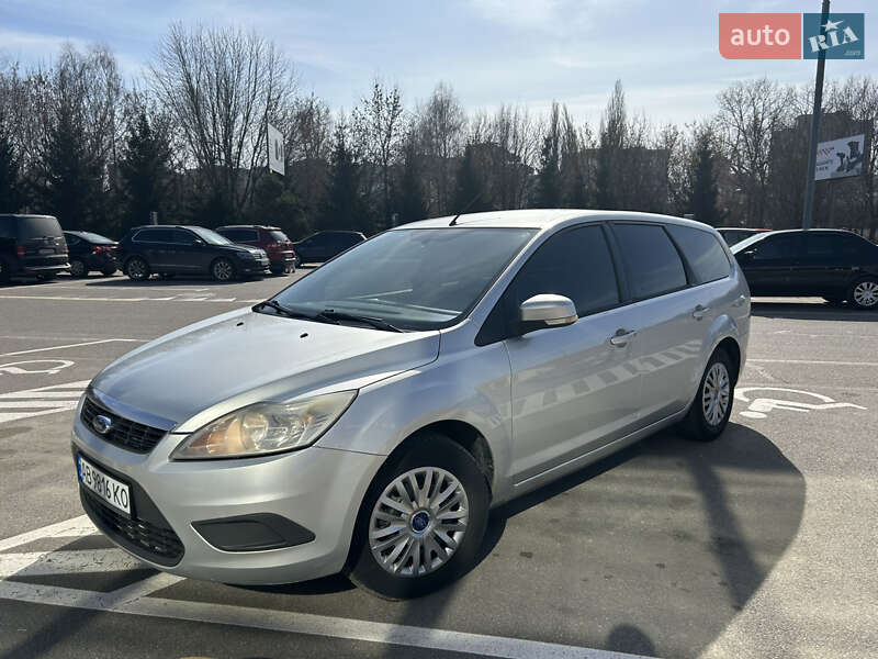 Ford Focus (2010)