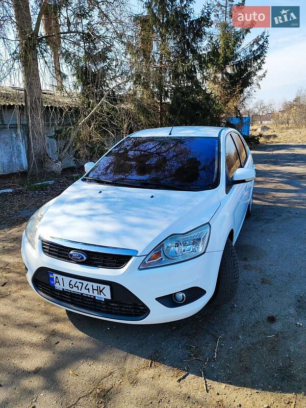 Ford Focus (2010)