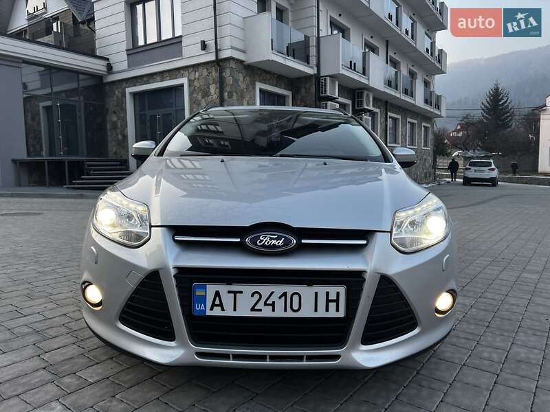 Ford Focus (2012)