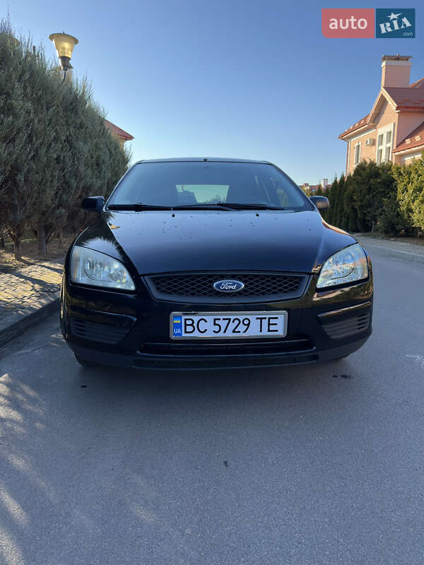 Ford Focus (2007)