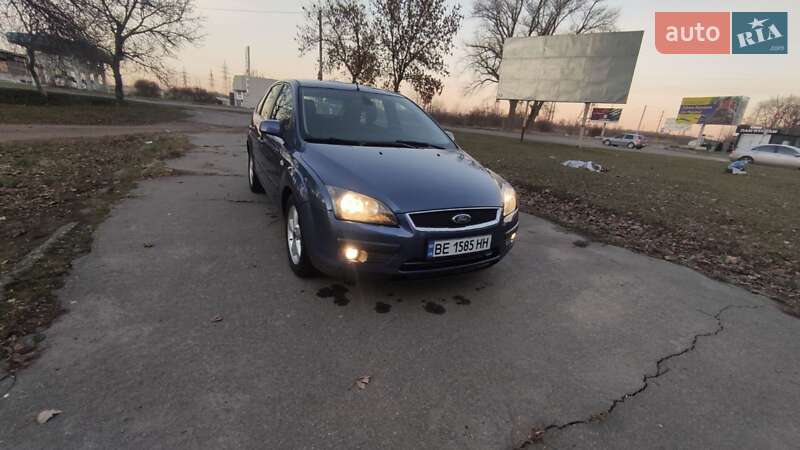 Ford Focus (2005)